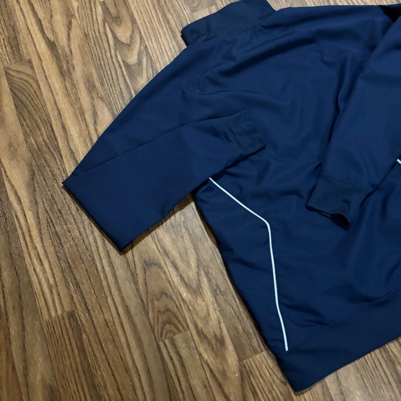 Under Armour * Woman’s Pregame FullZip Track Jacket W Pockets * Loose Fit Small - Picture 7 of 8